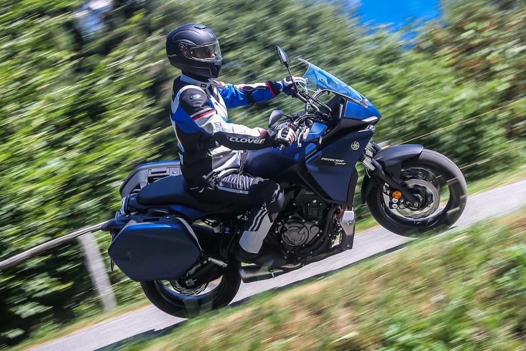 Comparativa Crossover: Yamaha Tracer 700 vs Kawasaki Versys 650 vs Suzuki V-Strom 650 XT
